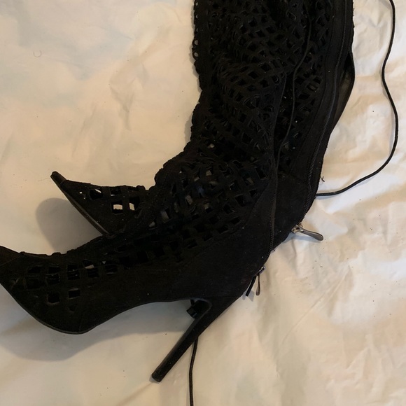 Thigh high heels - Picture 4 of 4